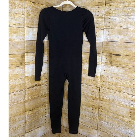 BLACK BODY HUGGING LONG SLEEVE SCOOP NECK RIBBED JUMPSUIT SZ. MED - Picture 2 of 2
